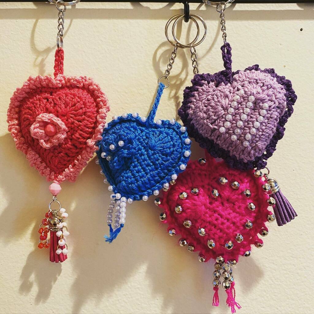 JanetRGuido's tweet photo. #crochetkeychains #valentinegoodies #crochet https://t.co/f0WKodmXDz https://t.co/dUWouDtWe9