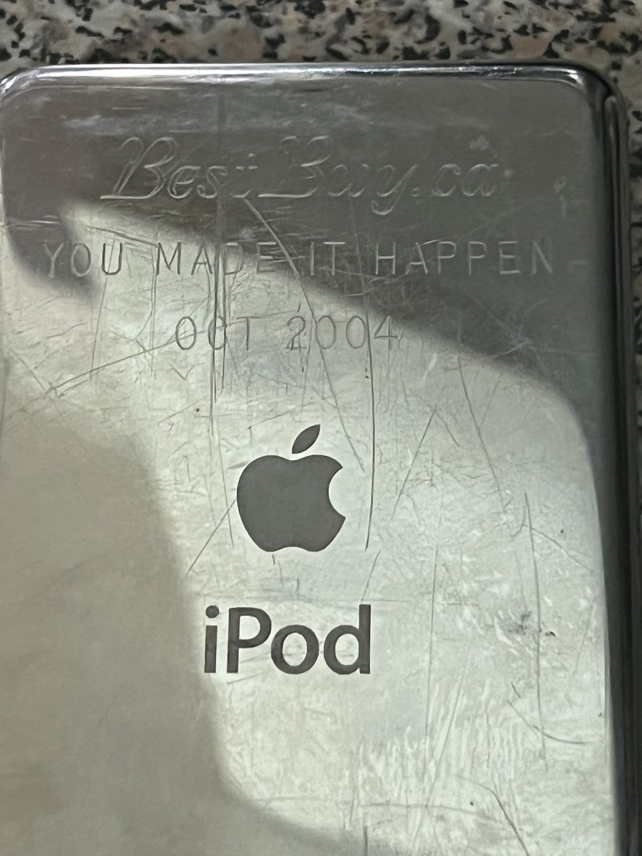Mrquick1965's tweet image. October 2004 , @BestBuyCanada Best Buy Canada web site  Launch party everyone got an 4th Gen Ipod Classic , Engraved in the back  “Bestbuy.ca You made it happen OCT 2004” and it still works althoough the battery no longer holds a charge.