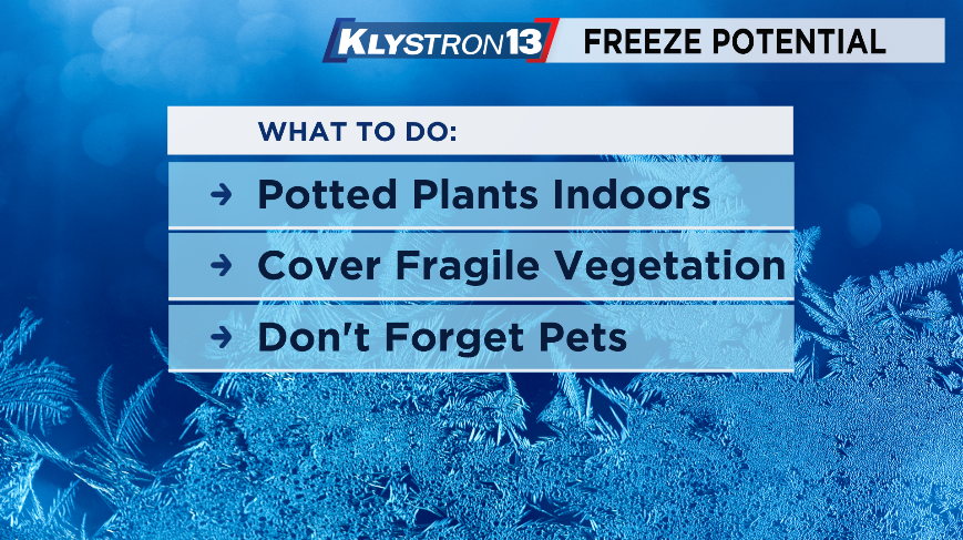 DHeckardWFTV's tweet photo. Still on track for the coldest night in 4 years.
Almost of Central Fla will experience a freeze at daybreak.
Here's are some important things to do before going to bed tonight:
@MyNews13Weather
#flwx #Orlando #FLcold https://t.co/Dth5CyjJjw