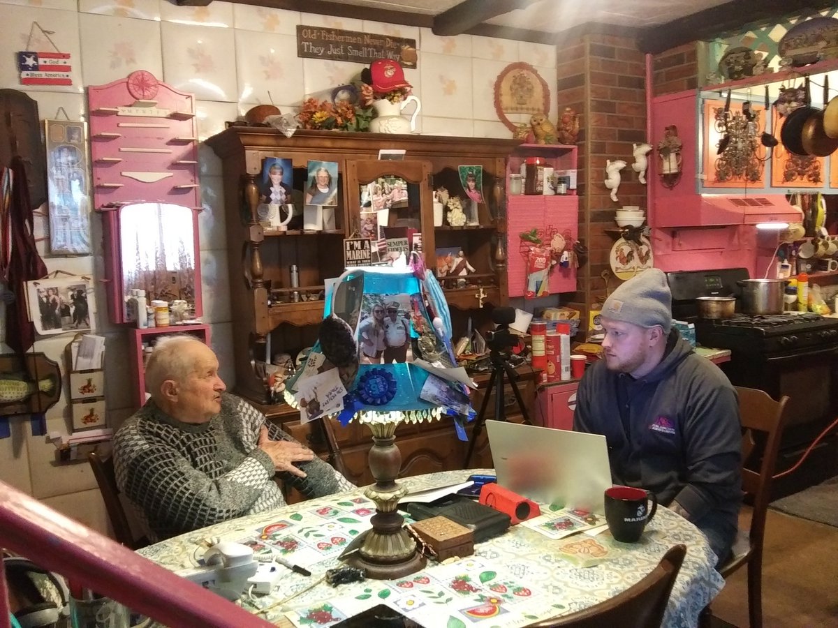 FrankBalon1's tweet photo. Writer Ryan Walkowsk with Veteran Joe Barna today. Ryan is writing a book about the Korean War to honor his grandfather, a KWV. Every month he sets interviews with Korean War Vets. He did 2 in the Philly area earlier today, then stopped in Freeland before flying home tomorrow. https://t.co/5umctei1nj