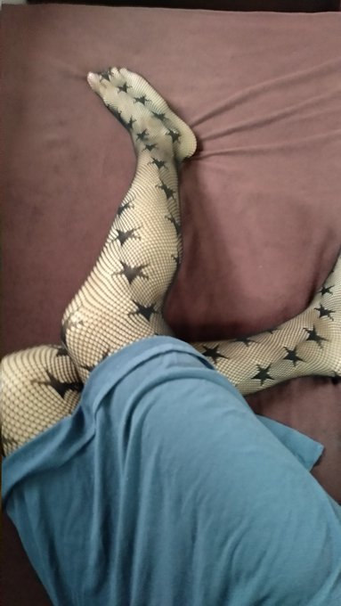 If u like nylon pantyhose and more you sould follow me 🔥🔥🔥🔥  #nylon #pantyhose #hub #trans #femboy https://t<a href="/tag/nylon"class="tags"><span>#nylon</span></a><a href="/tag/pantyhose"class="tags"><span>#pantyhose</span></a><a href="/tag/hub"class="tags"><span>#hub</span></a><a href="/tag/trans"class="tags"><span>#trans</span></a><a href="/tag/femboy"class="tags"><span>#femboy</span></a>