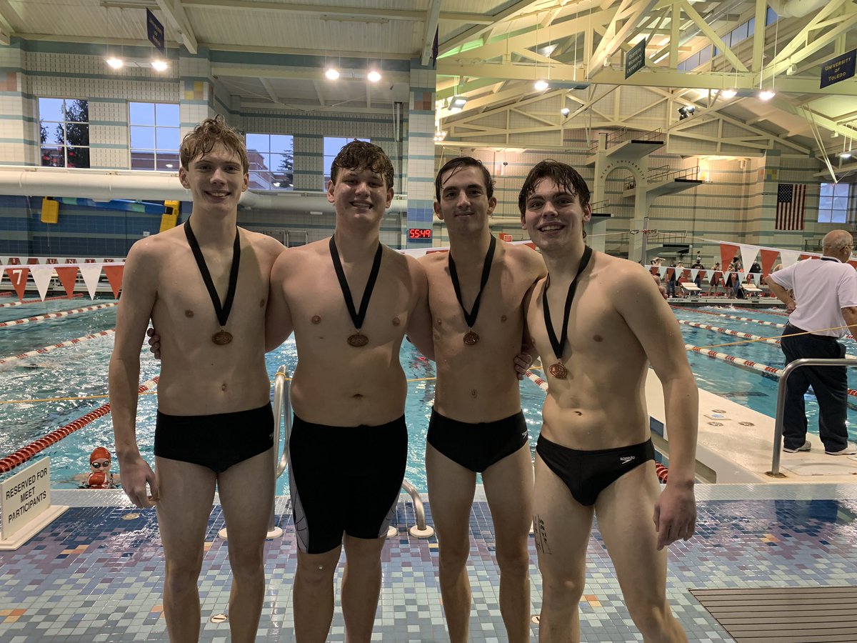 Boys 200 Medley Relay wins 3rd at SWOC!!
