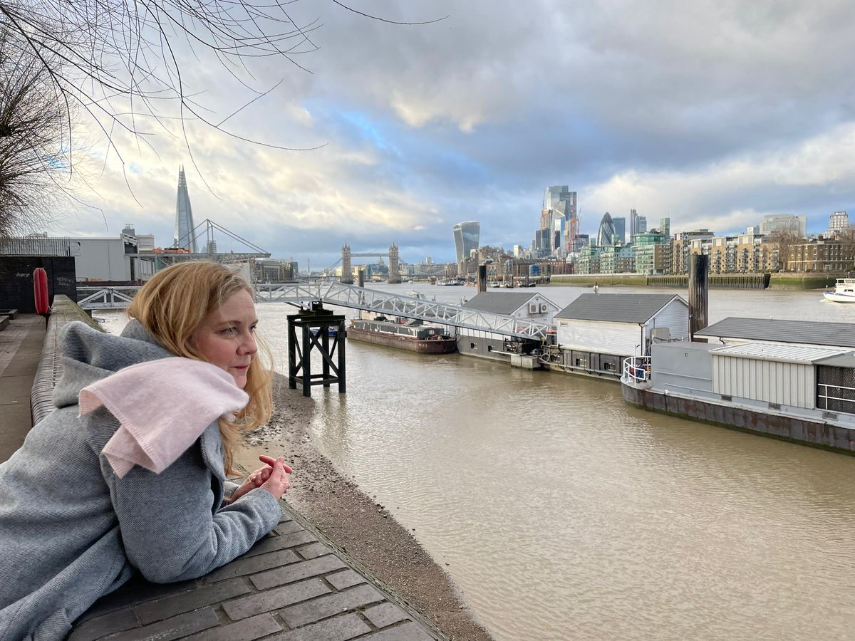 Sweliotknickers's tweet photo. Dirty Old River #dailyConstitutional with me old mucka ⁦@palocchina⁩ https://t.co/fPoaaxXqaT