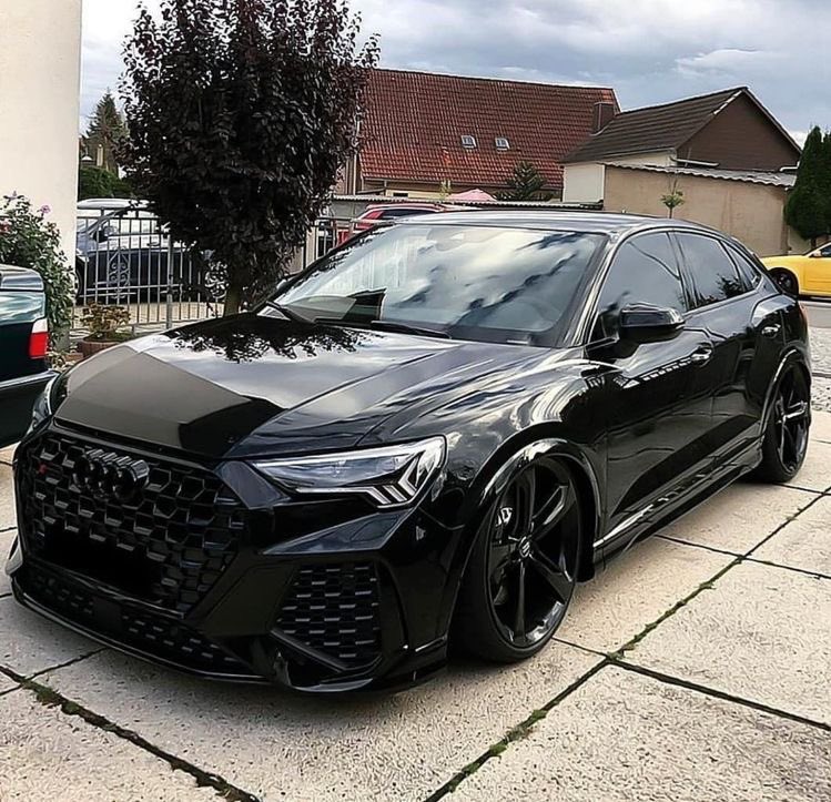 Black 🖤