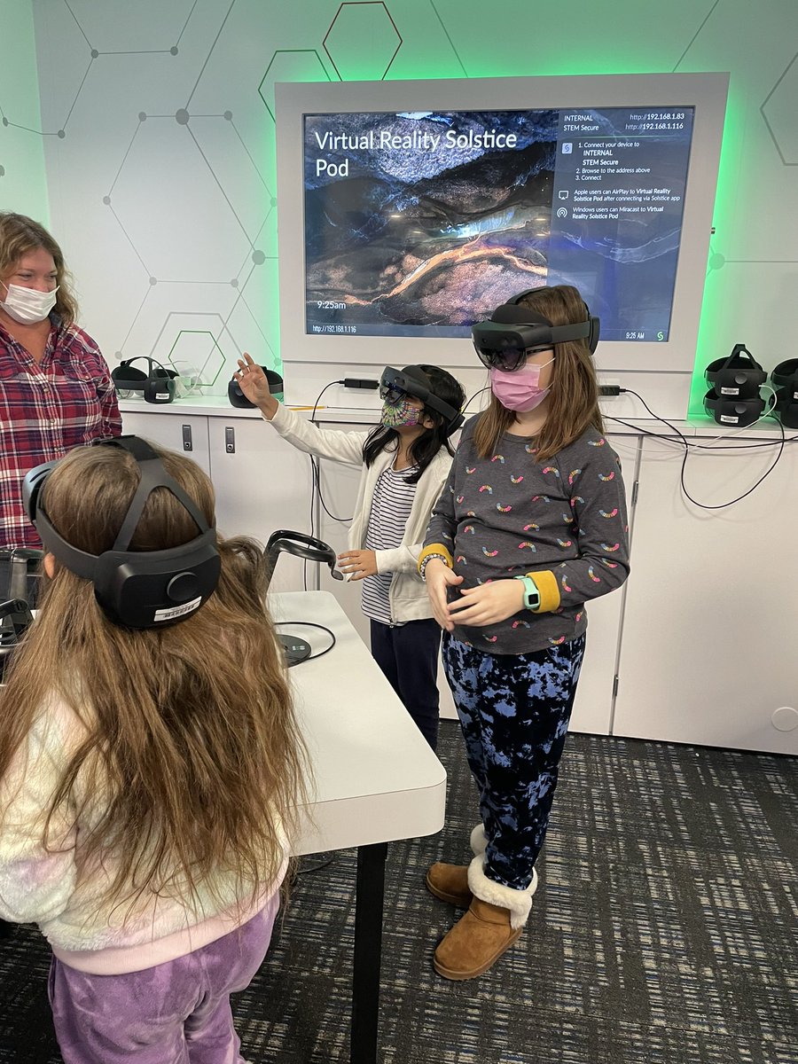 Our Superstar 4th Graders had a lot of fun in the STEMi, and best of all they learned a lot about things they’re interested in and good at, which is sure to help them in the future! Thank you, Oakland Schools - Michigan for sponsoring this incredible experience! #wearelamphere