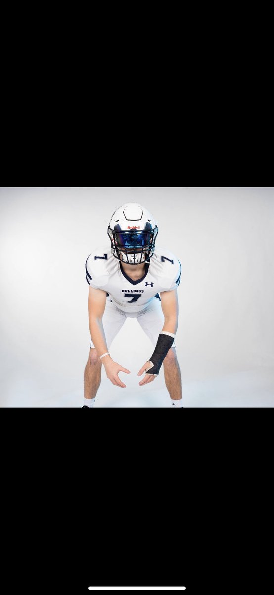 ryan_shields04's tweet photo. 110% committed🐶💙 @SWOSUFootball @CoachBennetNew @SWOSU_Kirkland @CoachMcCoyJr https://t.co/H0u0VHfCPv