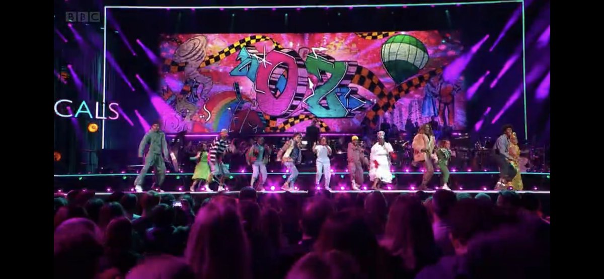 Robin_Rayner's tweet photo. What an amazing celebration of musical theatre on such an epic stage! You were all sensational. Super proud of hugely talented friends, performers, producers, musicians &amp; artists tonight #BigNightOfMusicals #backonstage🎭 https://t.co/7dGQMnFKx8