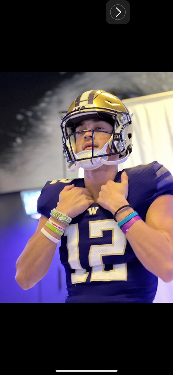 G2Mascolino's tweet photo. After great convo with @PlayerProMorgan Blessed to receive an offer from the University of Washington!  #Dawgs @coachschenks https://t.co/zbH1aOE3RB