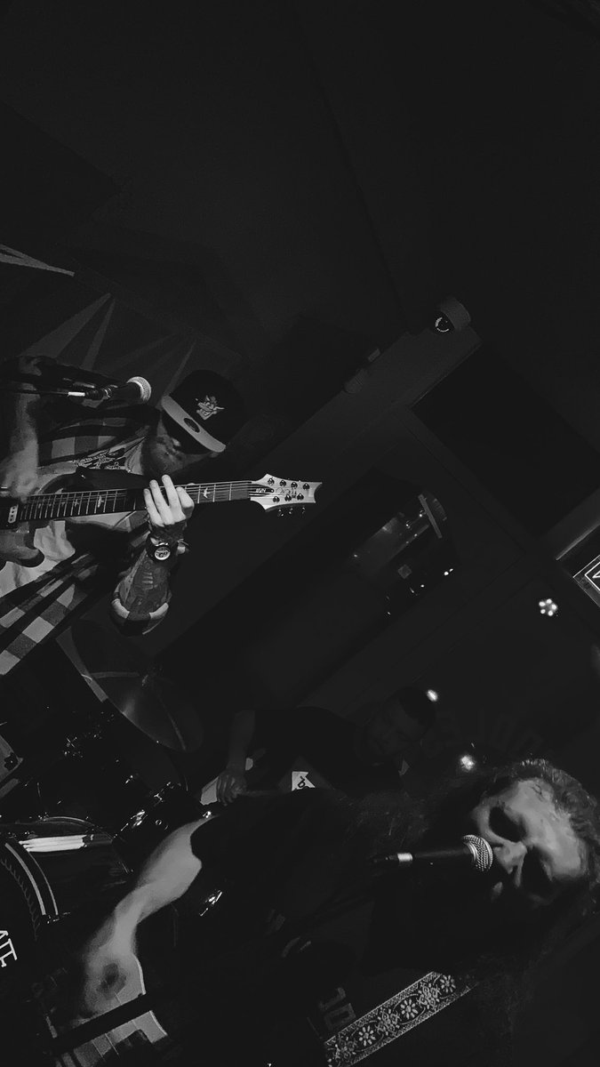 In The Front Seat tweet media