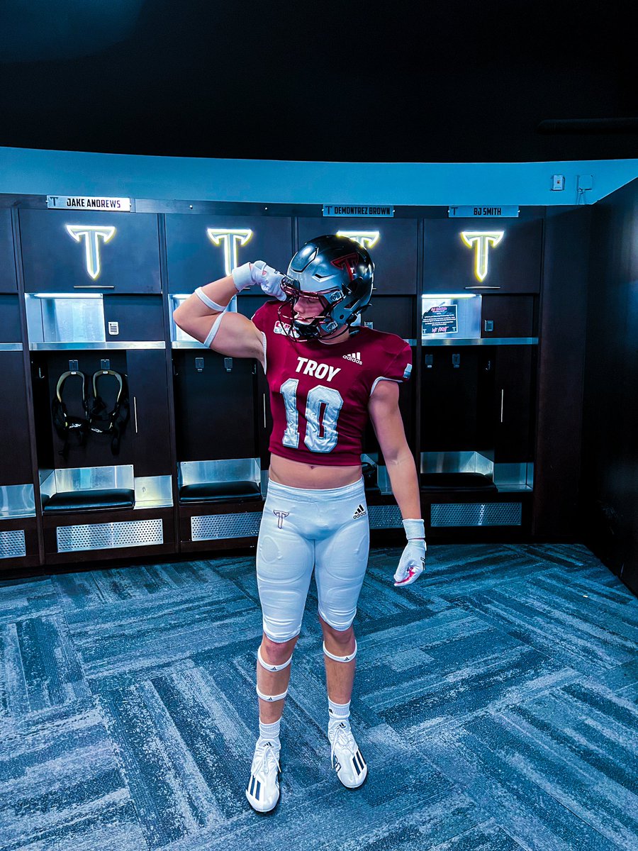 Rylan Hale (@rylan_hale) on Twitter photo Had a great time at Troy this morning! #TKG #TroyTrojans <a href="/CoachBanks2008/">Gary Banks</a> <a href="/CoachBamHardmon/">Coach Bam Hardmon</a> <a href="/CoachJonSumrall/">Jon Sumrall</a> Had a great time at Troy this morning! #TKG #TroyTrojans <a href="/CoachBanks2008/">Gary Banks</a> <a href="/CoachBamHardmon/">Coach Bam Hardmon</a> <a href="/CoachJonSumrall/">Jon Sumrall</a>