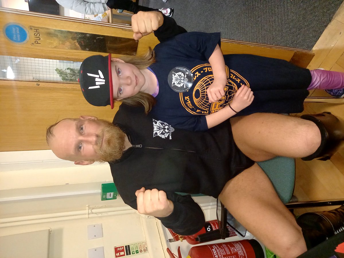 c_jools's tweet image. Thanks too axel_axeman_tischer for making my daughters night