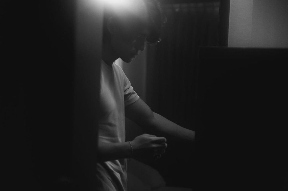 er__rer's tweet image. ตื่นมาทำใจไม่ให้เปิดฟัง #ทำไมมันยาก 

🎧 youtu.be/aG0YKCux4eI

#JeffSatur #Comlicated