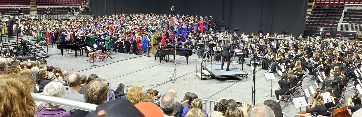AdamKueltzo's tweet photo. When your daughter performs @ILMEA1 allstate alongside the best high school musicians in IllinoisπΌπ΅...and some of them are from the school you work at. #allstaters @LPCavaliers @LPHS_Activities https://t.co/EF91Jq9whW