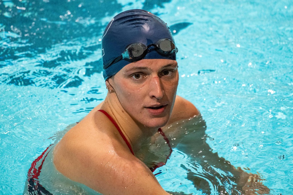 nypost's tweet photo. UPenn considering suit if Lia Thomas is barred from women's swimming championship https://t.co/YL56694pmH https://t.co/Of4opXxKZ4