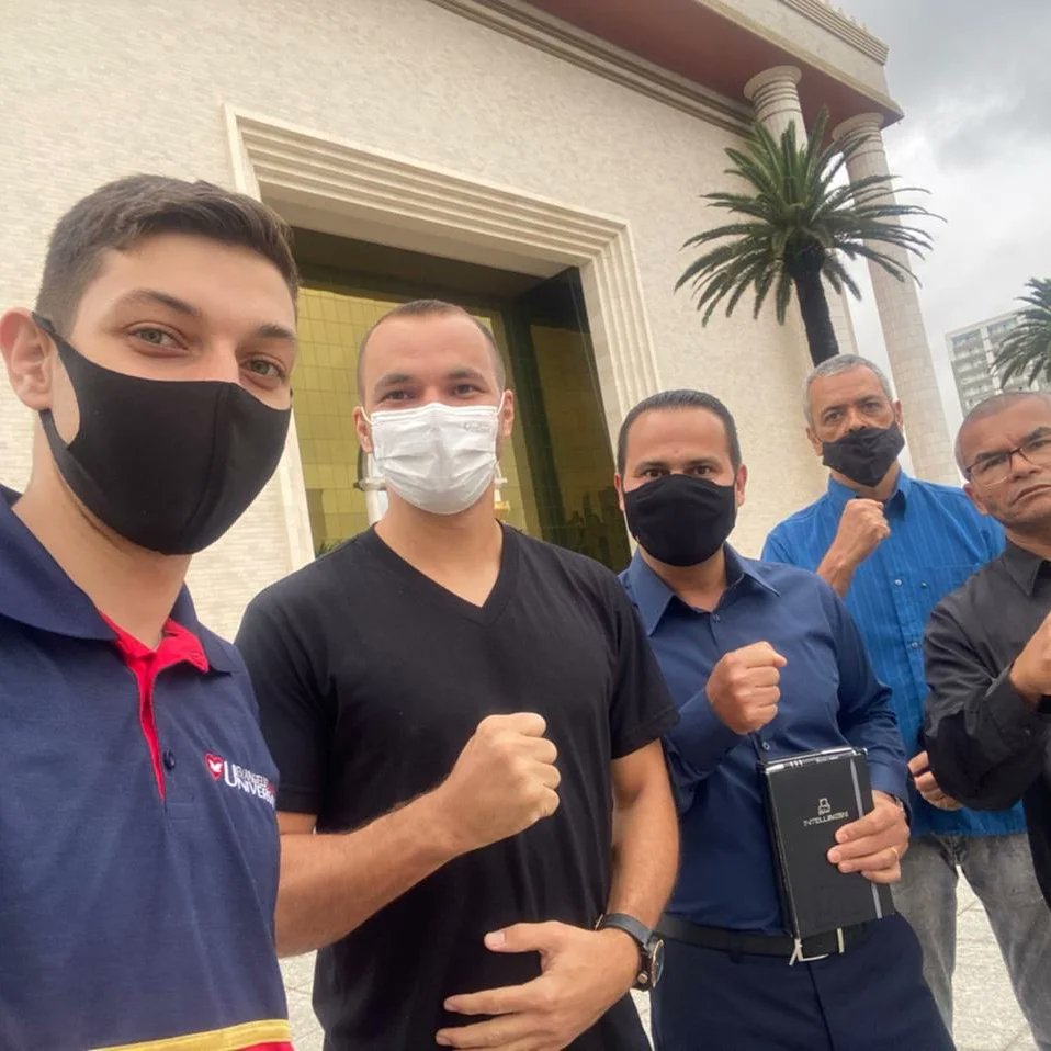 Um dia especial com um grande ensinamento do bispo macedo para homens.
Todos precisam ser a glória de Deus neste mundo e viver no centro da sua vontade com o entendimento de Deus. 
Assista em nossa página oficial no Facebook 
fb.watch/aRzR7Dqhde/

#homem 
#intellimen