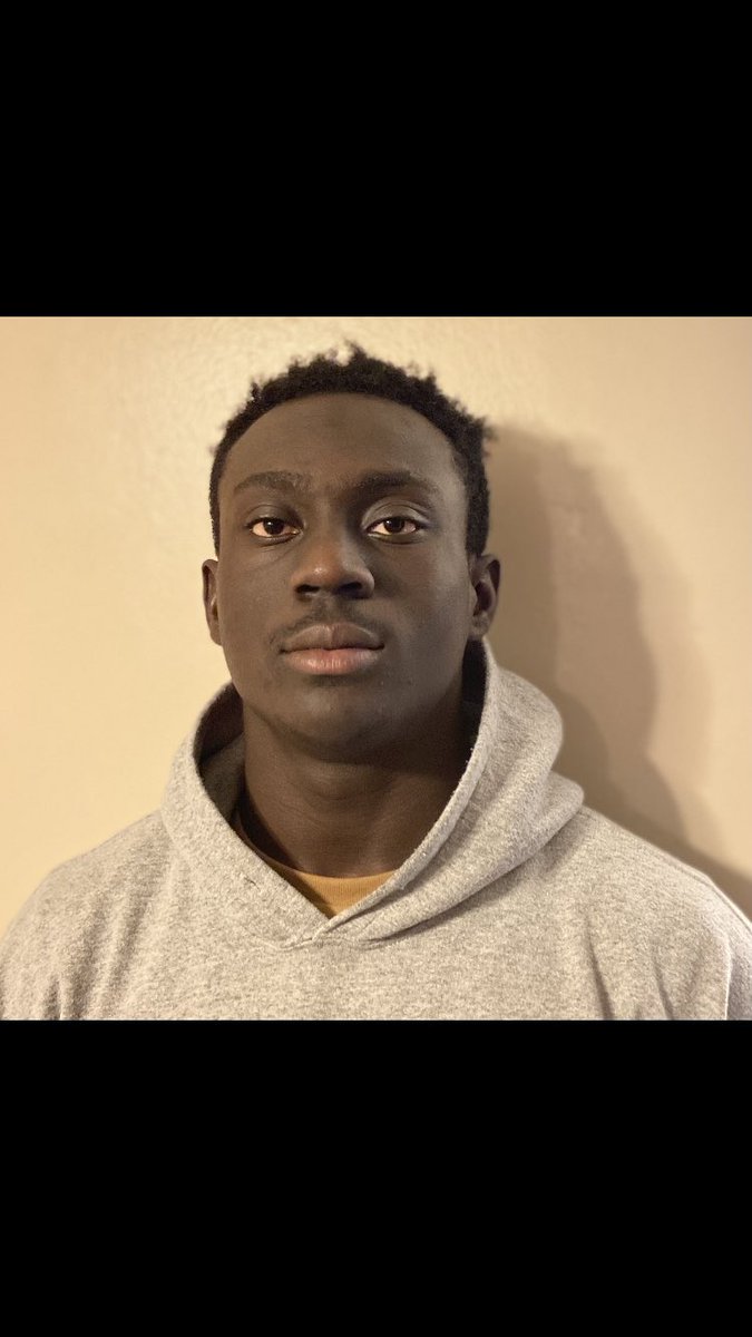coachdeek10's tweet photo. Another honor for my guy Anas Nyameke CAL league, CMass, T&amp;G Super Team, &amp; now Division 5 State Super Team All Star! This in only his 3rd yr of football! We got some dudes up at the Voke school in the city! https://t.co/pit6jIAgRP