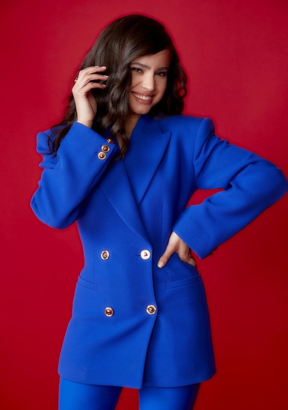 Charming Sofia for the magazine «People», as part of the event from iHeartRadio - «Jingle Bell». 

Rus: Очаровательная София для журнала «People», в рамках мероприятия от iHeartRadio - «Jingle Bell»