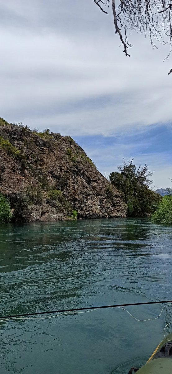 daniwaridel's tweet photo. 🏞️Patagonia Argentina ❤️ https://t.co/wIcZnWI1Cs