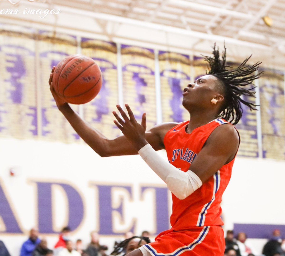 ChrisSchmitz168's tweet photo. “Orange🟠Crushed” CBC doesn’t disappoint in their home opener today against the Flyers from East St. Louis.  Cadets win this high-flying track meet 60-54! @CBCHS_Hoops @CBCHighSchool @cbccadets @GSV_STL @STLhssports @tatumjustin40 #stlprephoops #cmsimages📸 https://t.co/Fr01Qrxorb