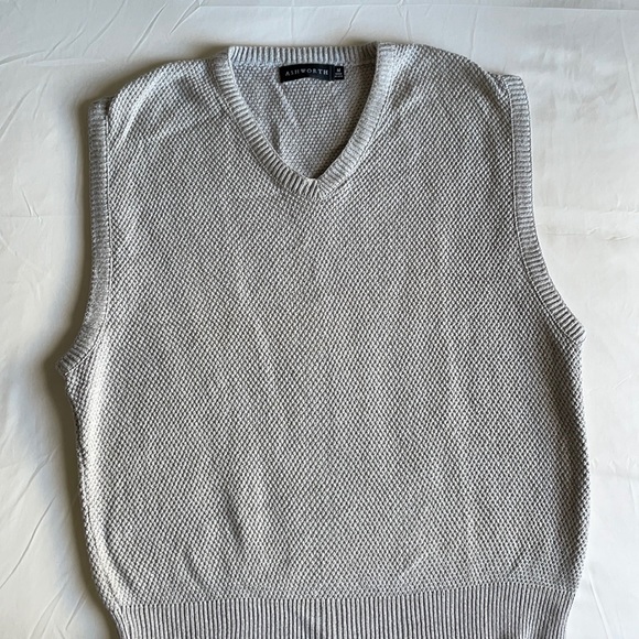 lettycampos45's tweet photo. So good I had to share! Check out all the items I'm loving on @Poshmarkapp #poshmark #fashion #style #shopmycloset #gap #ashworth #jjill: https://t.co/vaR2docTWZ https://t.co/rWW1xBXWLU