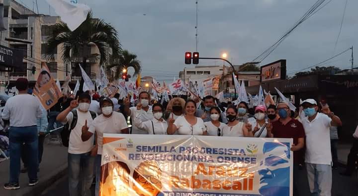 BarrigRocio's tweet image. #UneteALaRC5 @MashiRafael @GabrielaEsPais @PaolaPabonC @marcelaguinaga @RC5Oficial SEMILLA PROGRESISTA REVOLUCIONARIA ORENSE Y PUEBLO SIN MIEDO..UNIDOS.. ESTE 5 D FEBRERO A  RECUPERAR PATRIA CON LA AFILIACION MASIVA A RC5..CON RAFAEL CORREA VIVIAMOS MEJOR