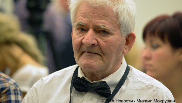 RusEmbSriLanka's tweet image. 🍾Today, Soviet-#Russian chess Grand Master, the tenth World Chess Champion🏆 (1969-1972), Boris #Spassky celebrates his Birthday!🎂

♟️Spassky’s style is characterized by an almost perfect adaptability to the situation in the game

☝️He is the oldest living former world champion