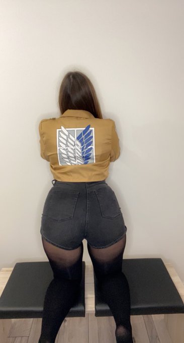 Long or short hair? https://t.co/K65tIktTiS