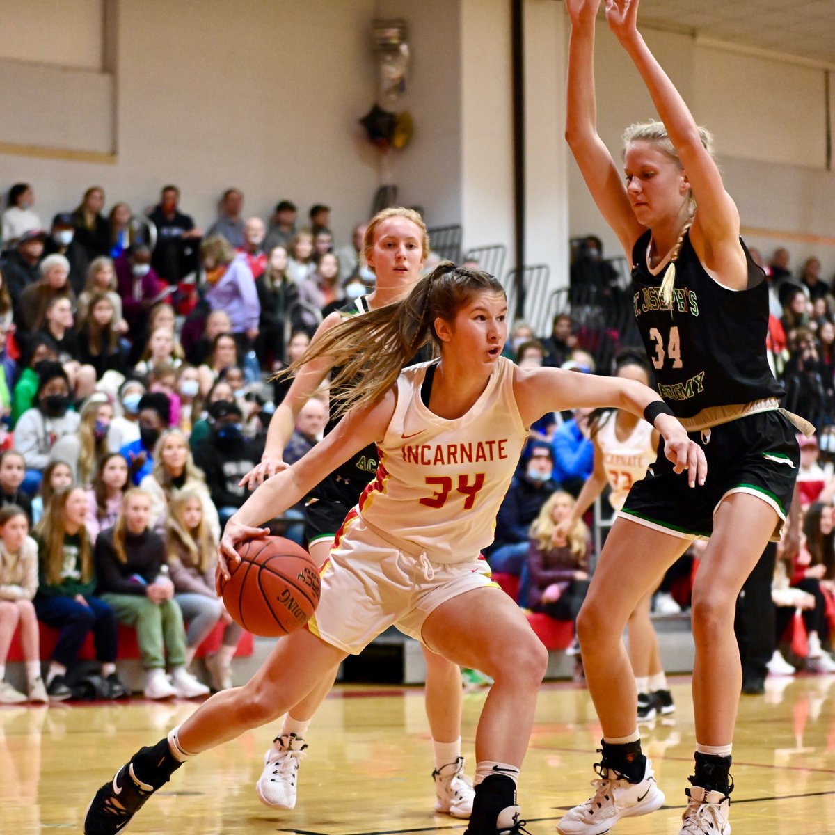 John Sextro 🏀 🥎 🏐 🎙 tweet media