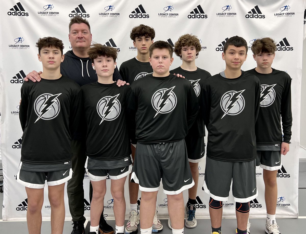MichiganLightn1's tweet photo. Michigan Lightning 2026 went 2-1 at FAAST Winter Thriller. https://t.co/ilVMBazY8g
