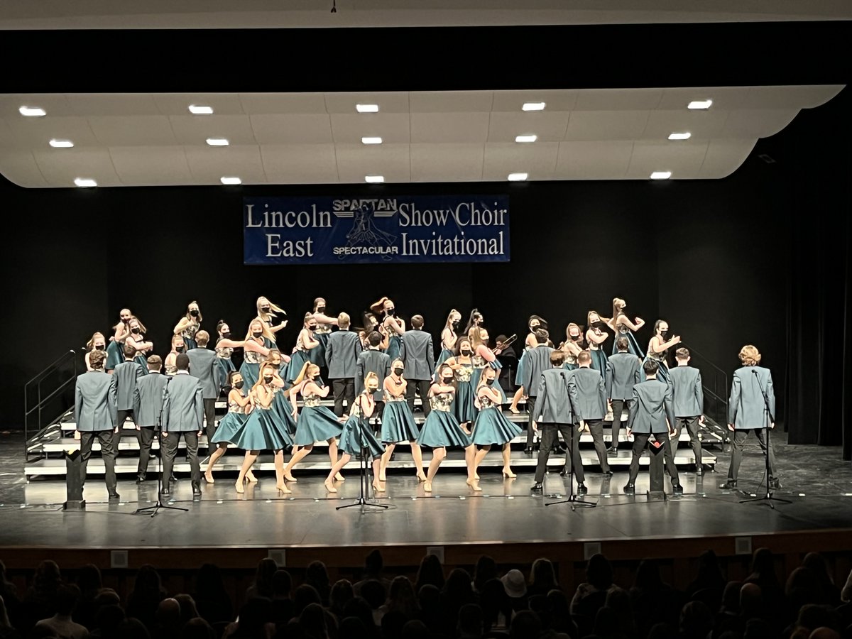 PIUS X SPECTRUM:
We loved watching you BLOOM on stage during finals! 💙 #spartanspec