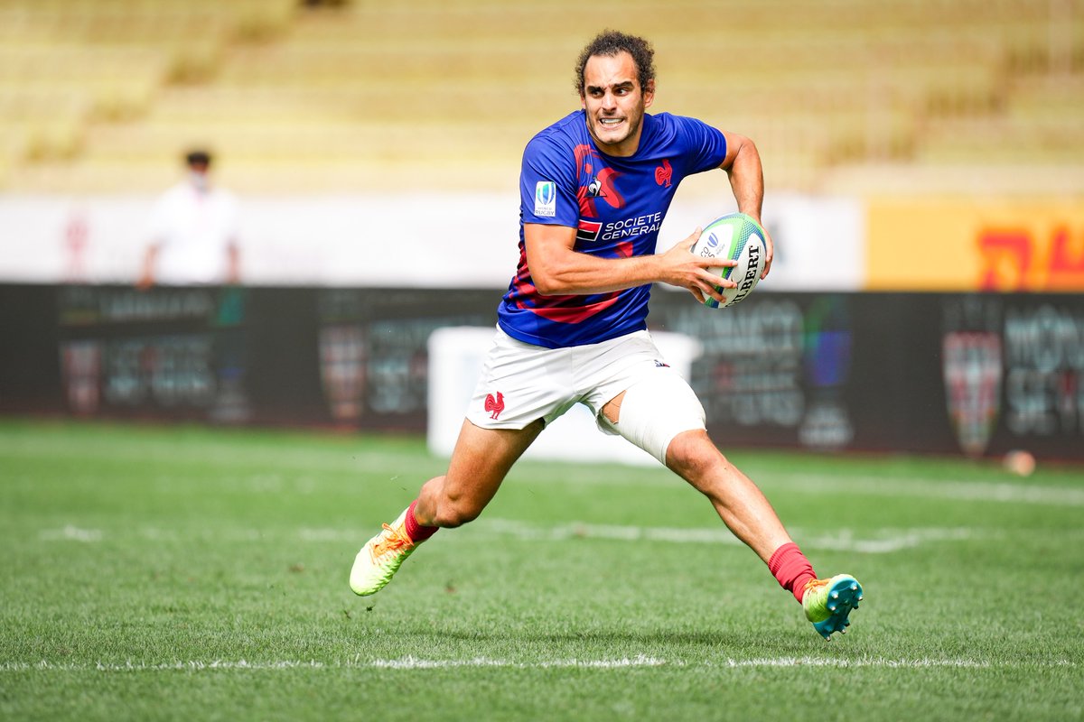 🎂 Il fête aujourd'hui sur la pelouse de Séville ses 29 ans ! Joyeux anniversaire <a href="/Jolaugel7/">Jonathan Laugel</a> ! 💪 #France7 #Spain7s