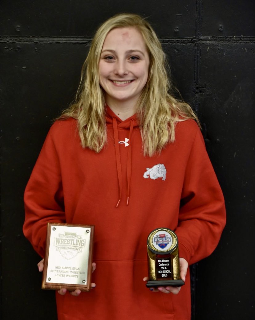 Sulphur’s Daityn Webb was Midwestern Wrestling Conference Champion and was named outstanding wrestler in the girls division!!!
Congrats Daityn