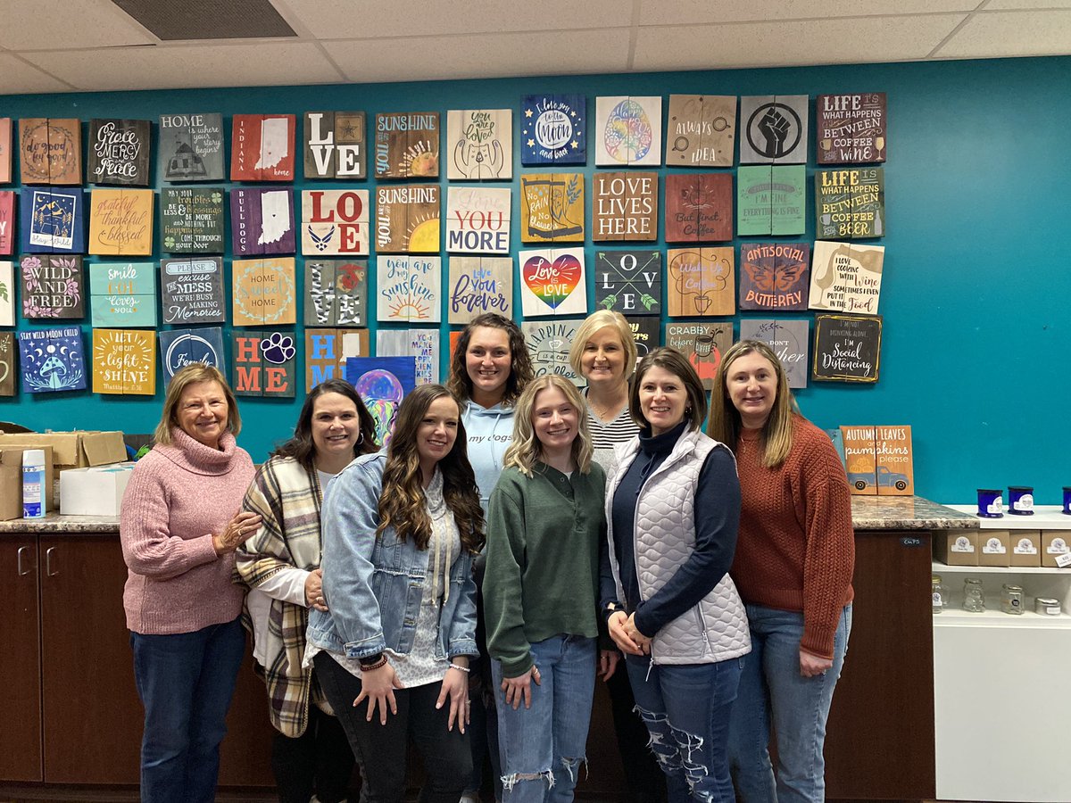 ccarlisle3522's tweet photo. Had such a great girls day today with some of my favorite people. 🥰 #35Days #CC4Ever https://t.co/msl2K1Cpl4