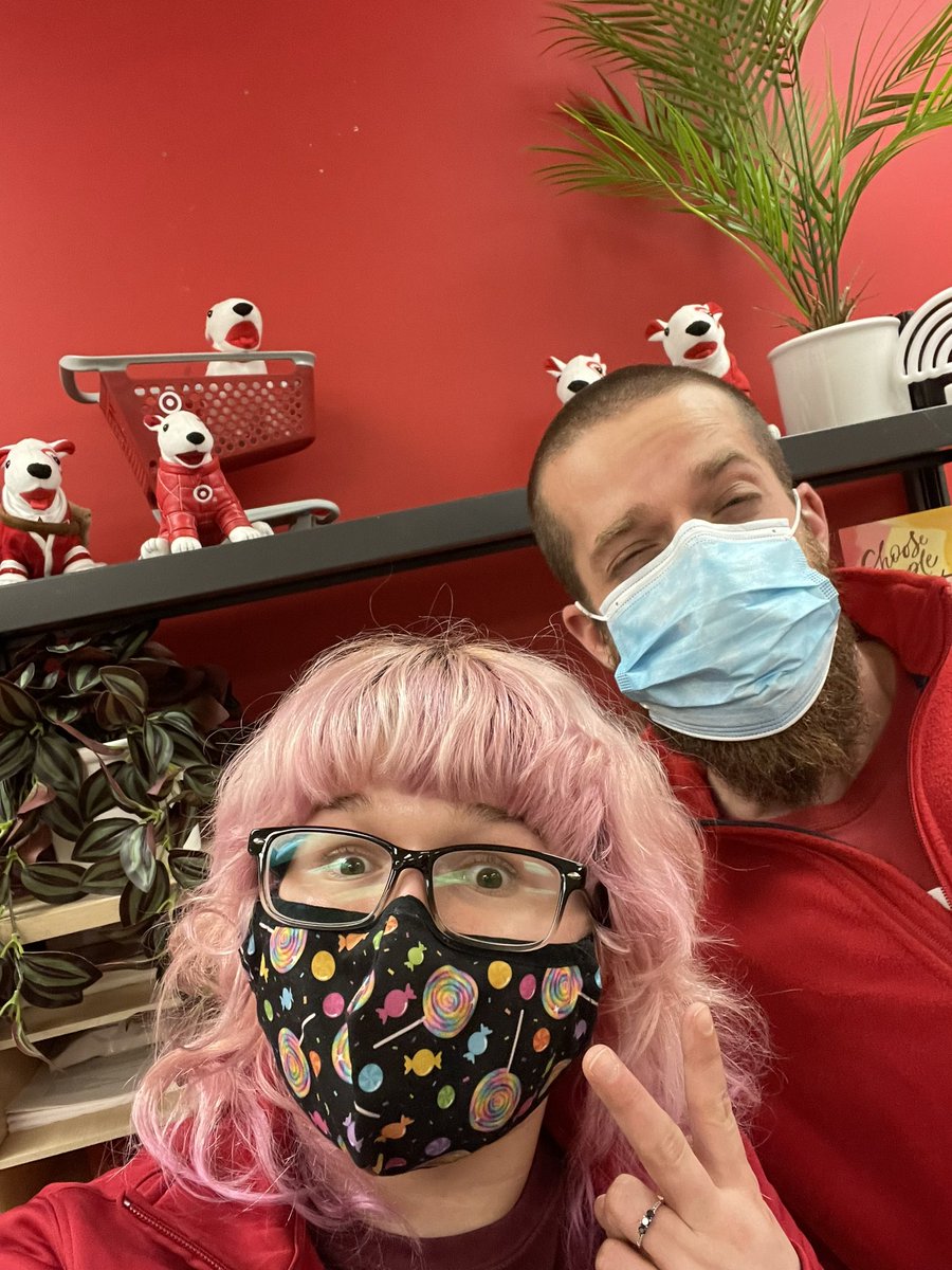 BeOurGuest2357's tweet photo. Had a great time training and working with @SETLseth, @ragle_megan , and David! Thanks for having me #2422! Ready to get some work done up front and put what I’ve learned to the test! #SETL #Target https://t.co/knitLWxZ6q