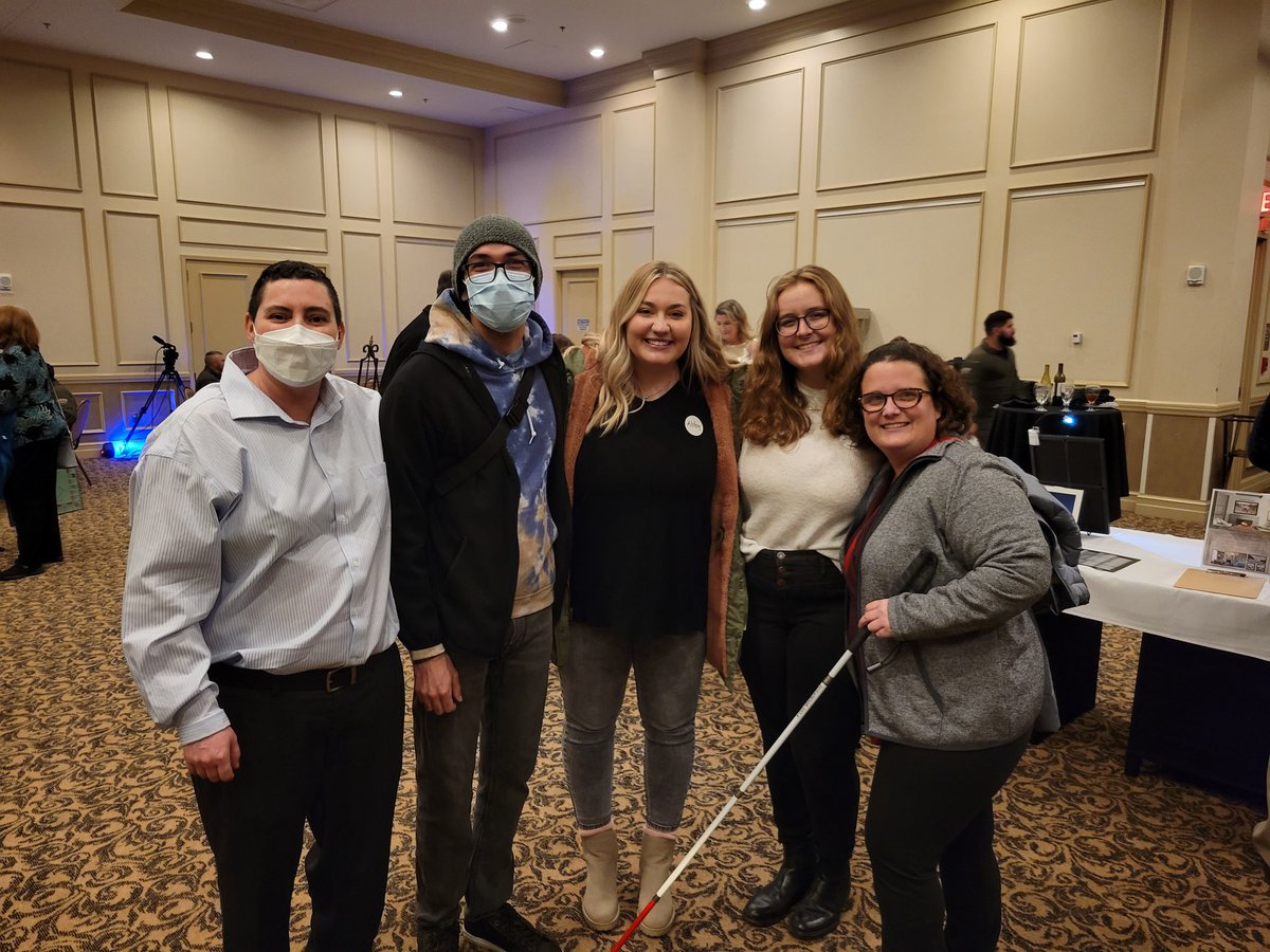 FSU_VisDis's tweet image. FSU faculty and students so happy to help out with @LBigbend and their annual Dining in the Dark.  It was a huge success!  Hope to see you there next year!