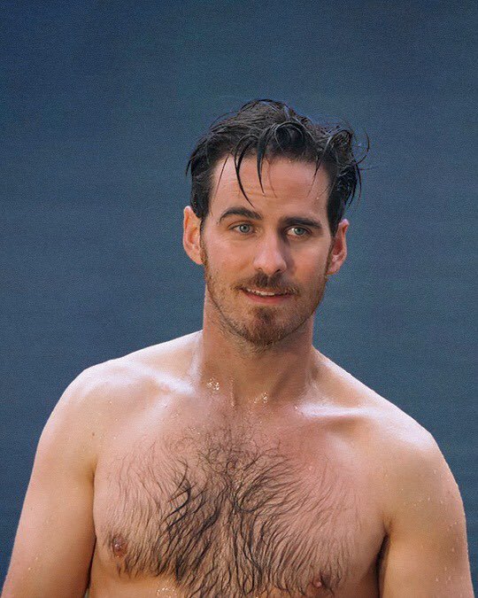 DevilishKillian's tweet image. #SexySaturday for my @SwanInRed 

Let’s go travel the world together!
 I mean, Storybrooke!!🔥