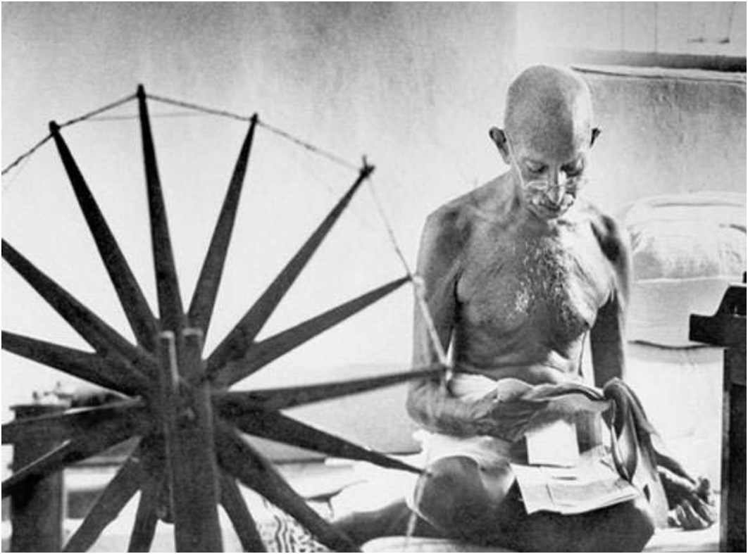 BSF_India's tweet photo. Homage to the 'Father of the Nation' Mahatma Gandhi on Martyr's Day.
Bapu's principles continue to inspire us in our journey into the future.

#JaiHind
#MartyrsDay https://t.co/Z3WdyI8KG9