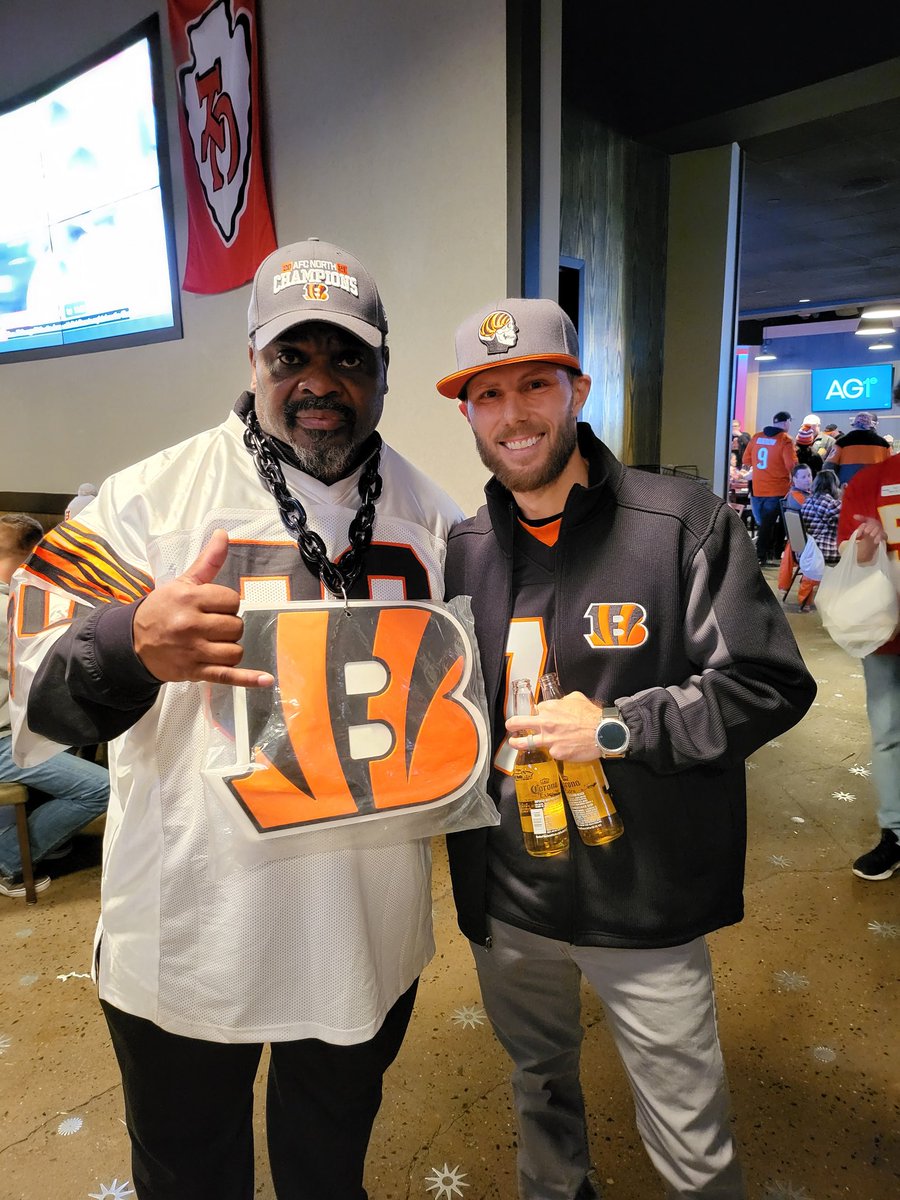 Me & the @THE_Ickster at the Bengals fan meetup in KC