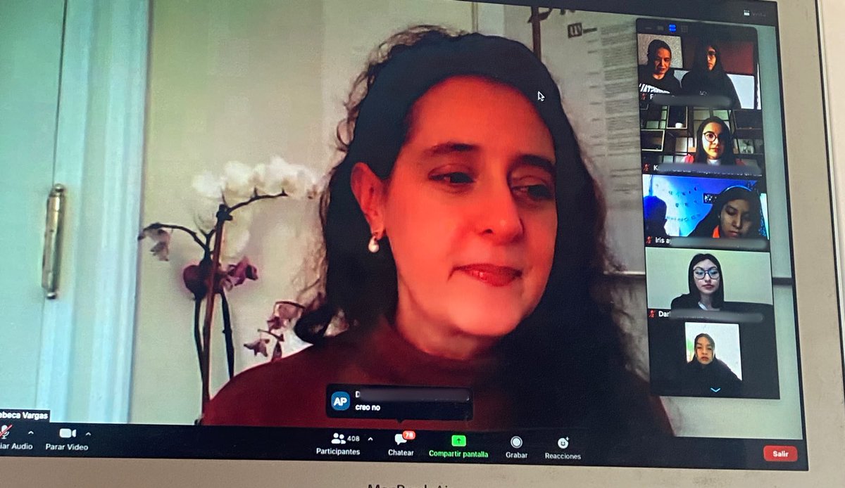 Muchas gracias <a href="/Rebeca_Vargas_/">Rebeca Vargas</a> por apoyar a las niñas en #MujeresLideresEnSteam hoy fue un gran comienzo, y lo que falta. Orgullosa y feliz de que mi niña esté ahí. ¡Felicidades! Y muchas gracias nuevamente <a href="/usmxleadersnet/">U.S.-Mexico Leaders Network</a> 👏🏼😃