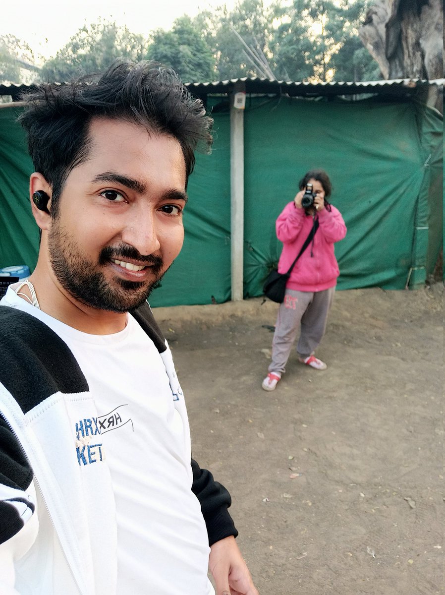Kartikeyan_'s tweet photo. Finish line selfie. Ran for 5 km marathon. #hrxvirtualmarathon @hrxbrand #KeepGoing https://t.co/ks7gXHH3KR
