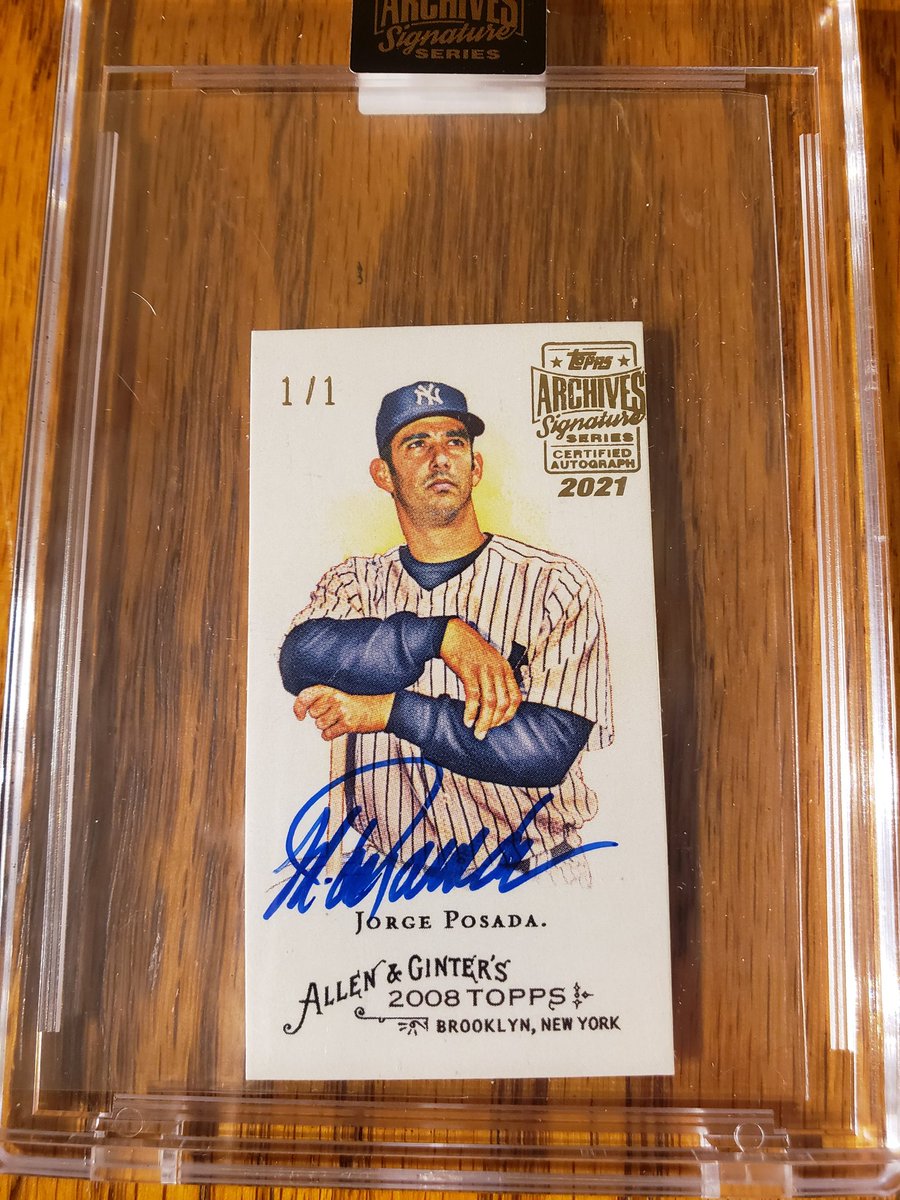 #SmokeBreaks / Mitch Mazur tweet media