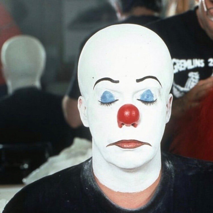 sad bitch on X: "Tim Curry during a makeup session behind the scenes of It  (1990). https://t.co/pr1NFrOPdU" / X