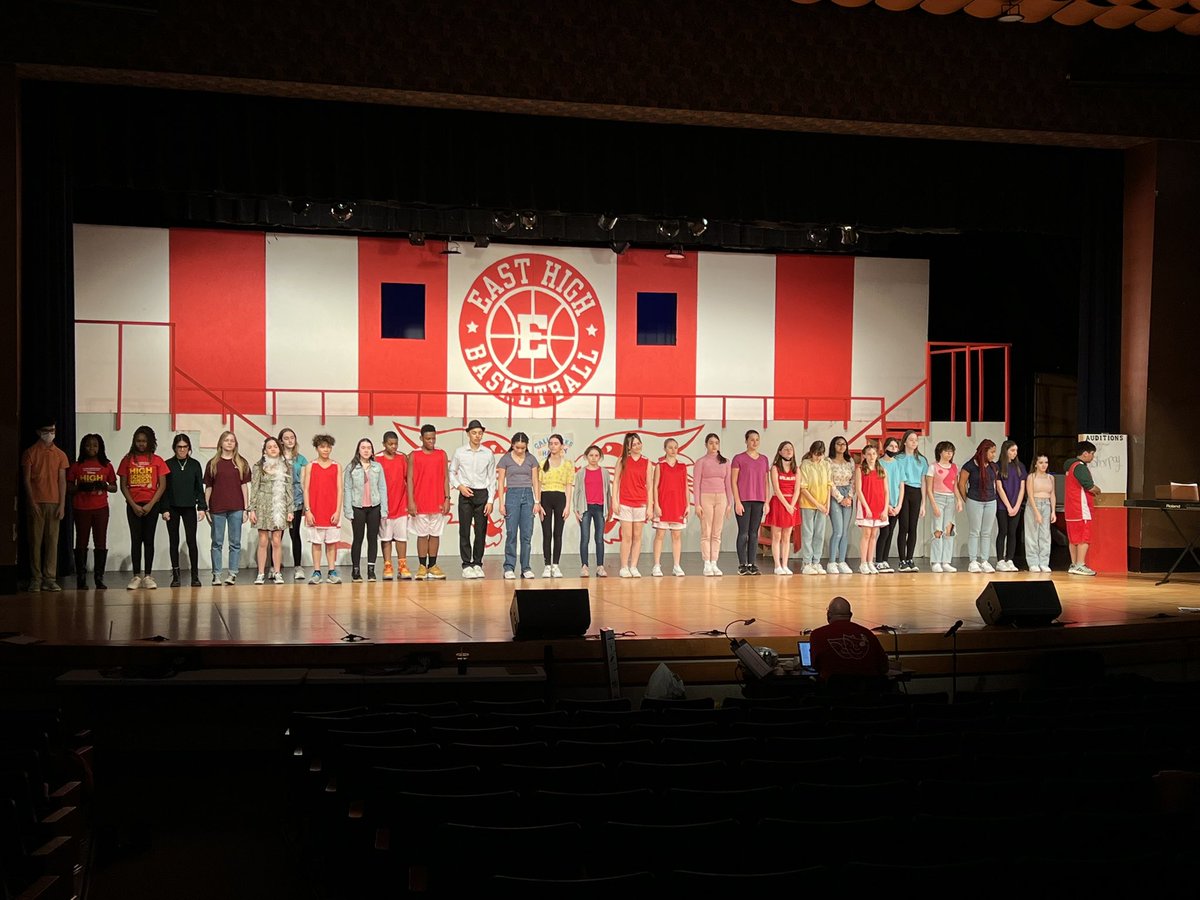 NHSTechCrew's tweet photo. We had a fantastic weekend with the Nordonia Middle School production of High School Musical!!! @JoeSuperintend1 @BryanMSeward https://t.co/Hgda81zSOO
