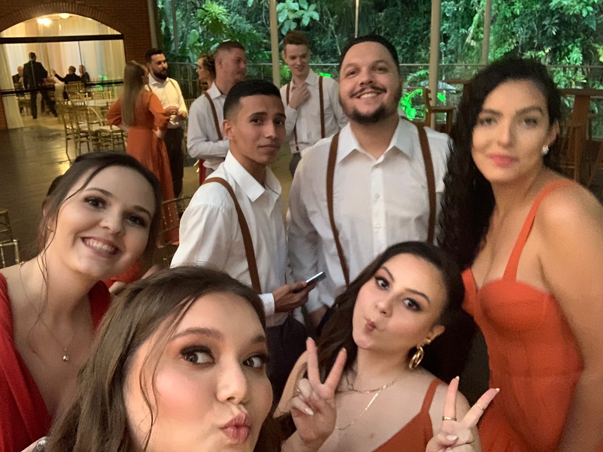 Gabrielli_limaa's tweet photo. Deus fez tanto até aqui, mal vejo a hora de viver tudo aquilo que ele planejou. Apesar de extenso, louco e intenso, foi só o começo ❤️ nós sempre ❤️ https://t.co/DrP2uA4x59
