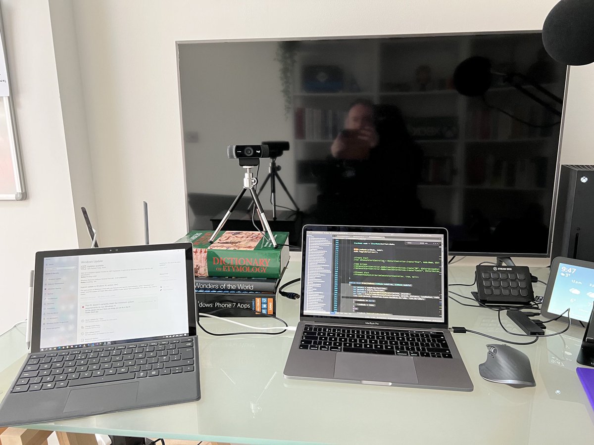 LeeEnglestone's tweet photo. Can anyone recommend a better way to place/mount my webcam in the location that I like it (shown)? 📷 
On top of laptop = too low.
On top of TV = too high.
Current setup is starting to bug me.
I’m considering a small monitor and moving the TV TBH. https://t.co/DAjyJY08Tp