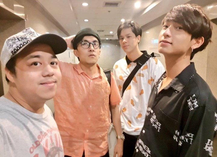 hilwachirawit's tweet photo. in p'noba we trust🤝 #ลักยิ้มกินพีช https://t.co/7MwhtNqkps