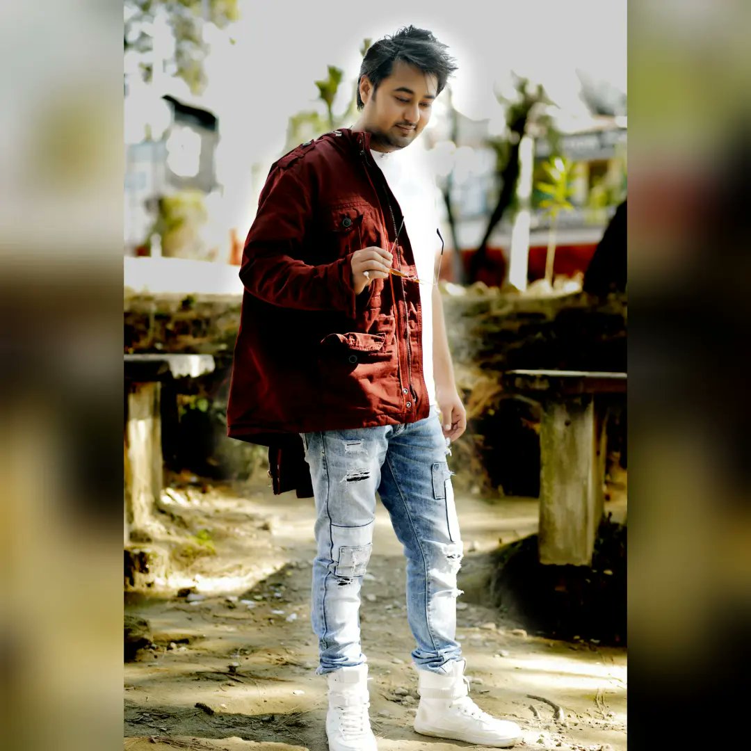 _deviL_14's tweet image. sarvaṃ paravaśaṃ duḥkhaṃ sarvamātmavaśaṃ sukham।
etad vidyāt samāsena lakṣaṇaṃ sukhaduḥkhayoḥ॥