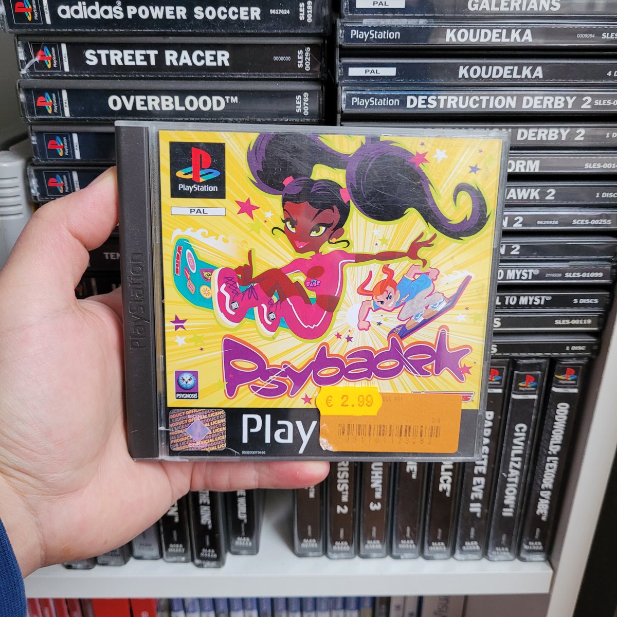 leboss066's tweet photo. Vous connaissez ce jeu ?
... Oui je l'ai acheté 2.99€ 😇
#psybadek #PlayStation #RETROGAMING #jeuxvideo https://t.co/2aF6Kk7fwp