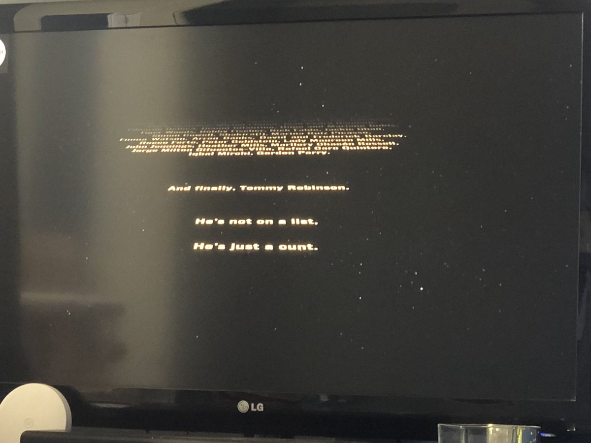 JonathanColem's tweet image. I love waking up with @Proto_type in my living room. A Dangerous Thing is absolutely fantastic. thelowry.com/a-dangerous-th…