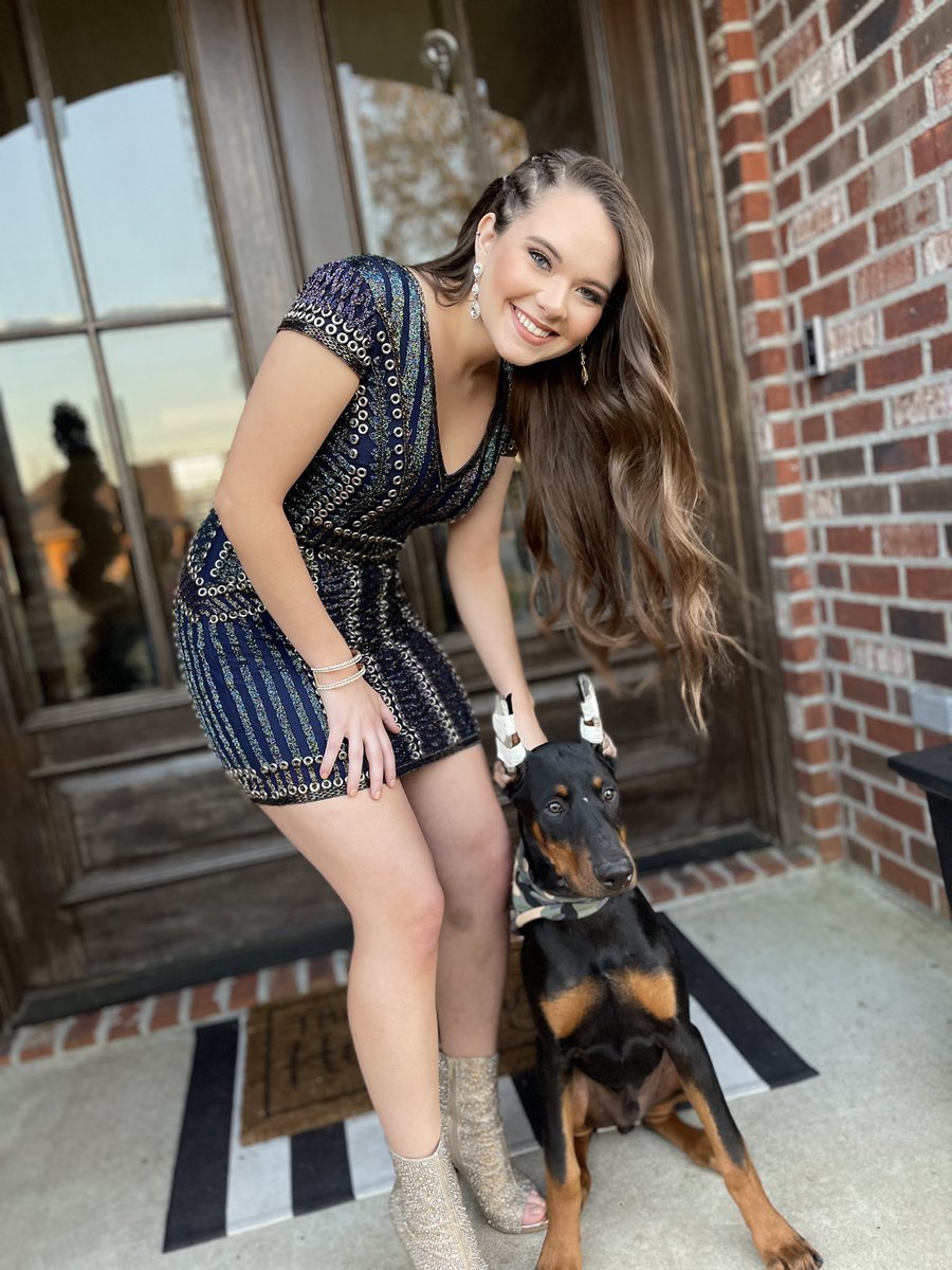 Boss wanted to take on winter formal!✨